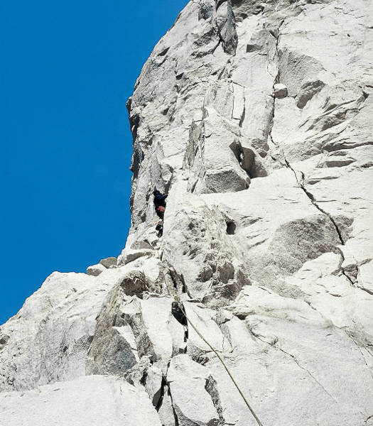 Sul Granito bianco del Cerro Astillado