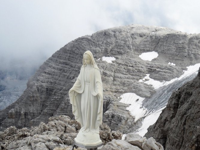 Madonna sulla cima Tosa